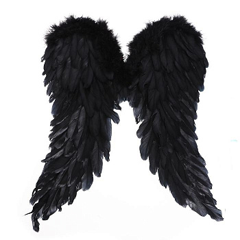 Малые черные крылья из перьев